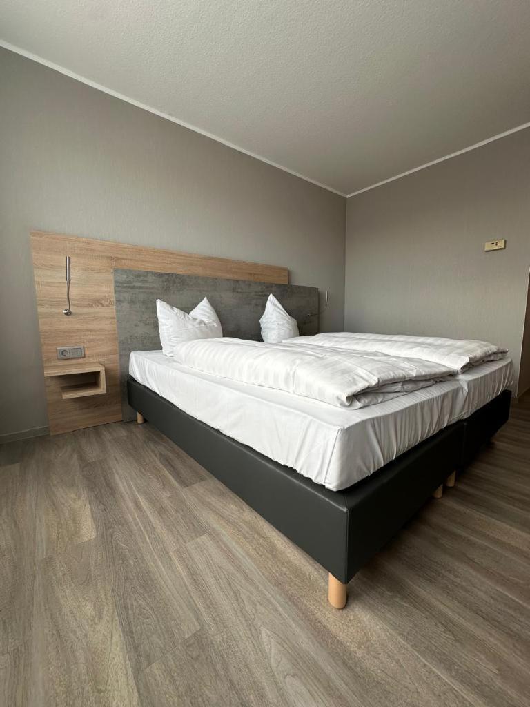 Wörrstadt Rheinhessen Inn Gmbh מראה חיצוני תמונה