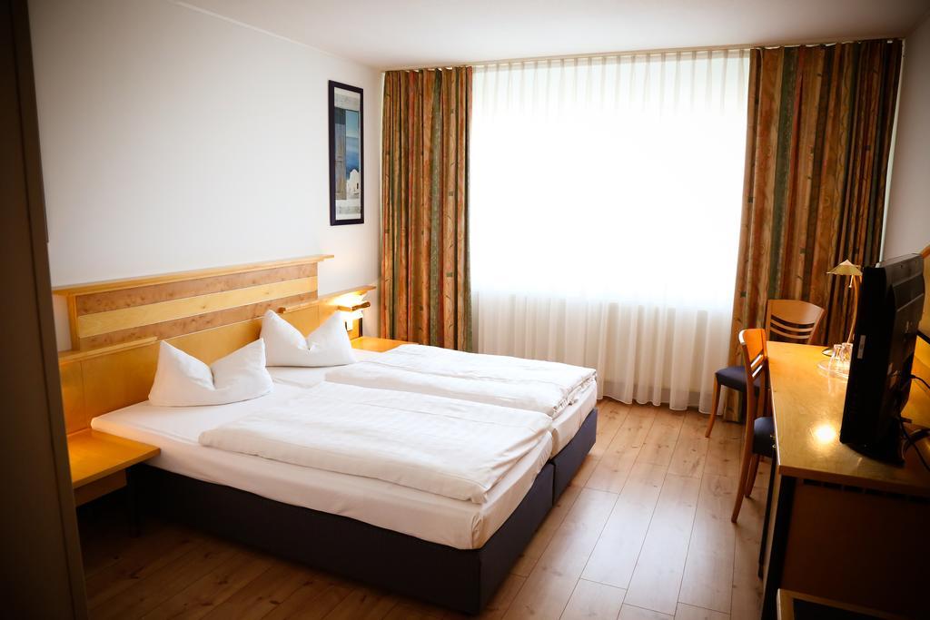 Wörrstadt Rheinhessen Inn Gmbh מראה חיצוני תמונה