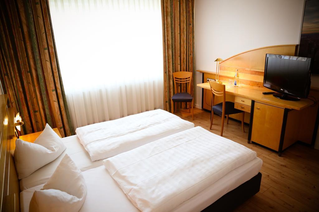 Wörrstadt Rheinhessen Inn Gmbh מראה חיצוני תמונה